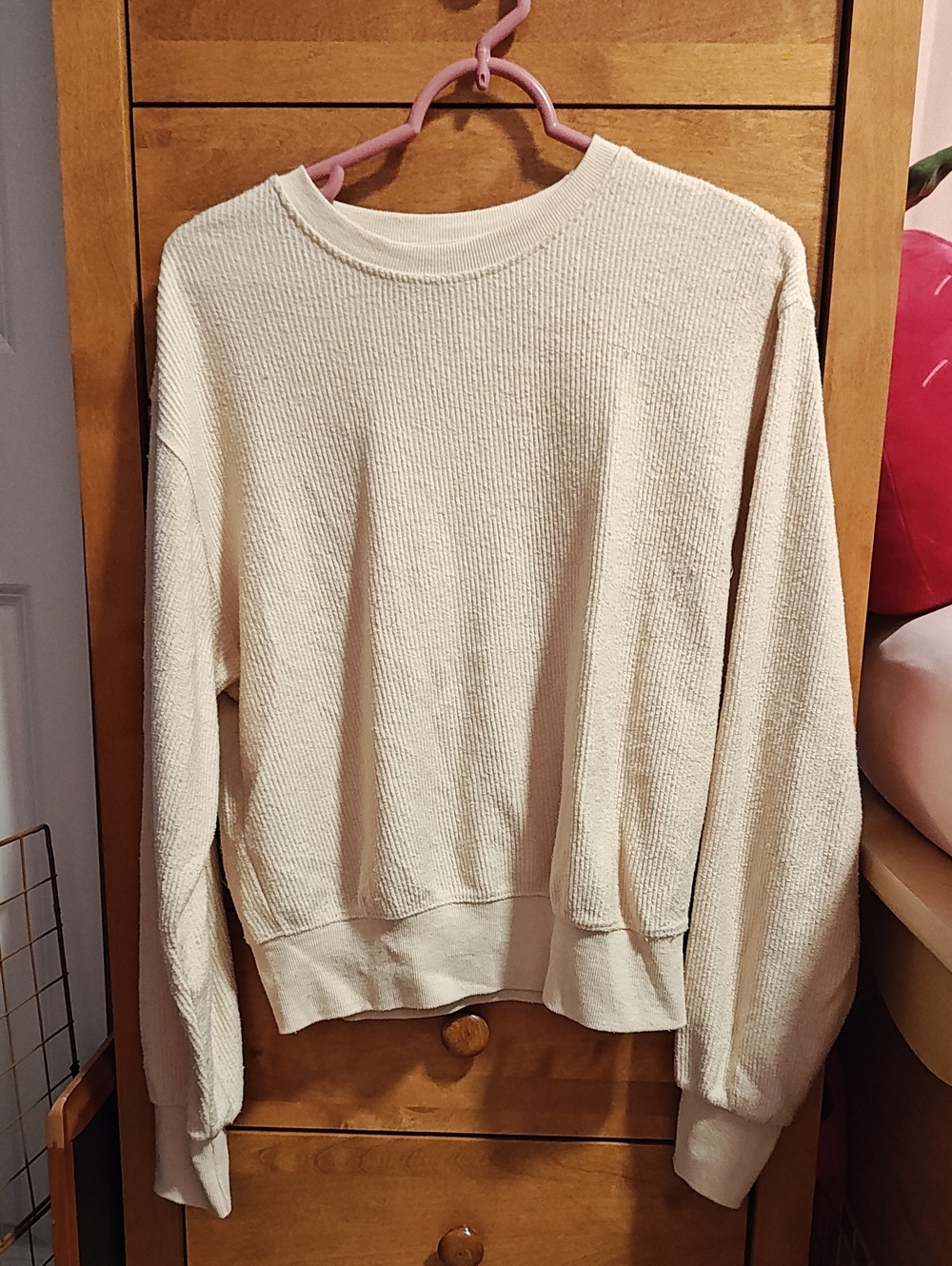 Pink Waffle-Knit Women's Sweater - Classic Crewneck